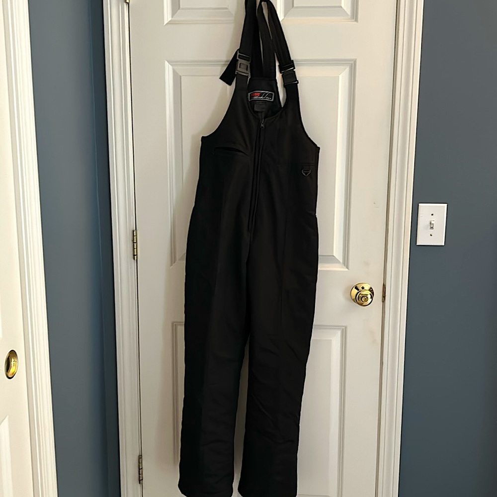 Women’s Ski bibs. Black size S
